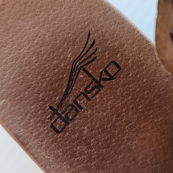 NWOT DANSKO RILEY LEATHER SLINGBACK CLOG - Picture 8 of 13